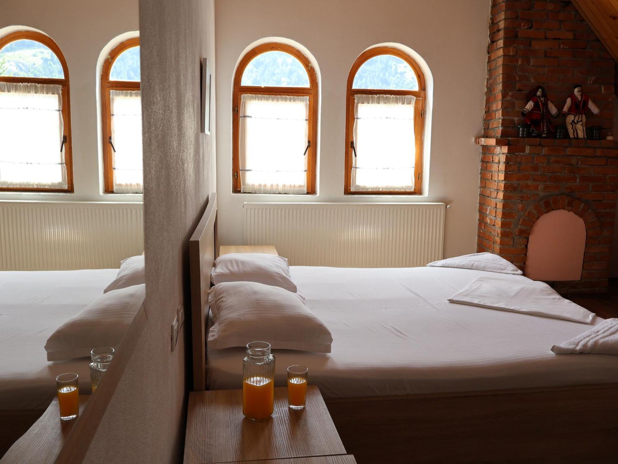 Mik Hotel Valbona Esterno foto