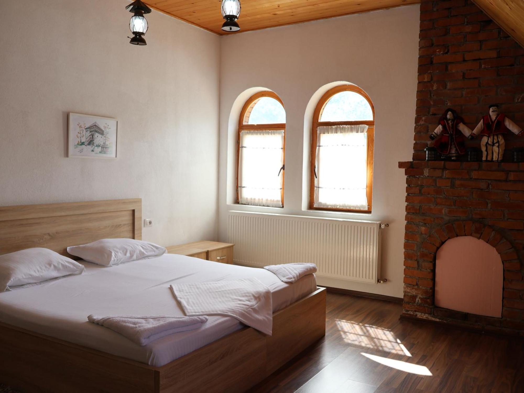 Mik Hotel Valbona Esterno foto